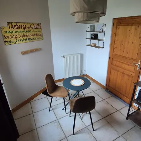 게스트하우스 L'auberge De La Hutte Boismont (Somme)